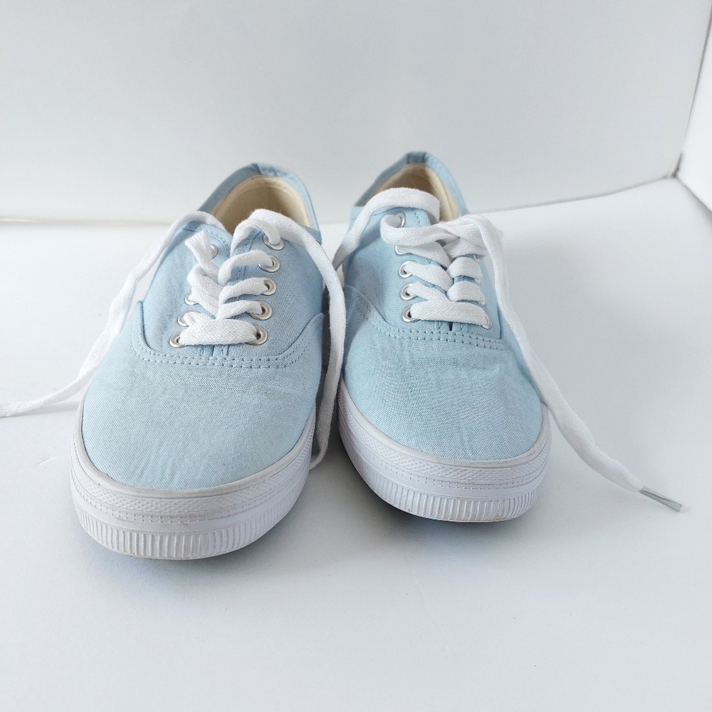 American Eagle Sky Blue Canvas Sneakers/Runners